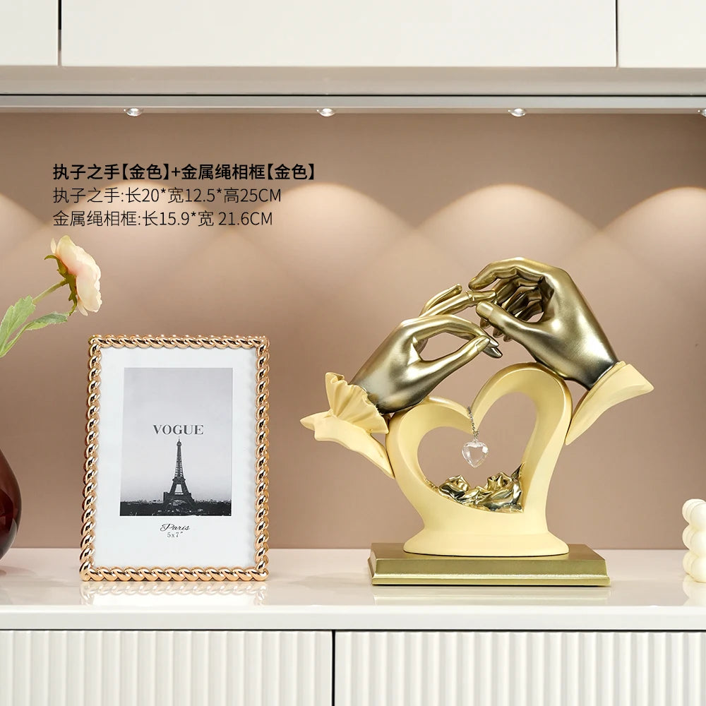 Creative Love Ornament Festival celebration Wedding Gift Crafts home desk decoration accessories living room Desktop ornament